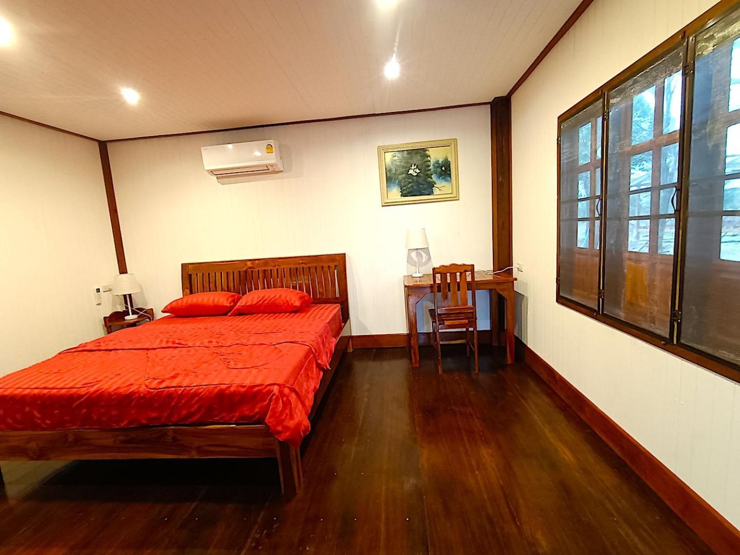 Isaan Perazim Park Hotell Roi Et Exteriör bild